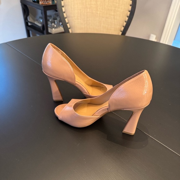 Naturalizer Women's Brown Peep Toe Heels - Picture 1 of 5